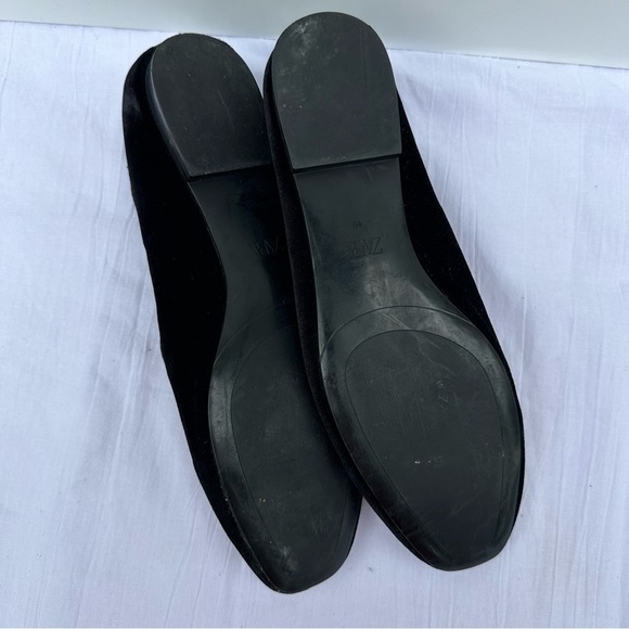 Zara Women’s Black Velvet Loafers - Picture 4 of 8